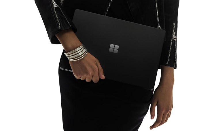 Surface-Laptop-2-4.jpg
